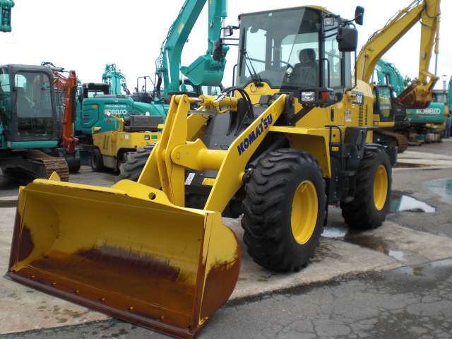 WA100-8 02.JPG